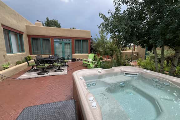 Taos Getaway - Image 1