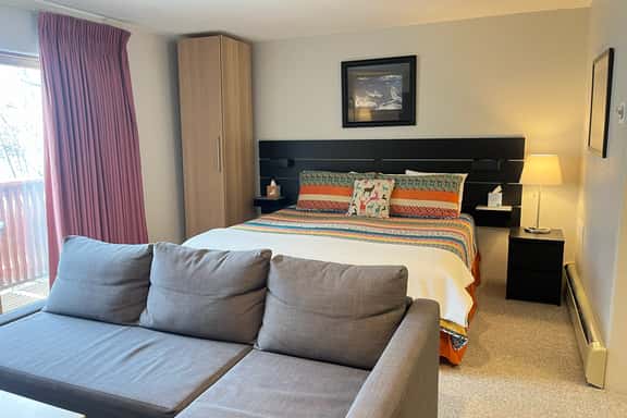 The Perch - 305 - Image 1