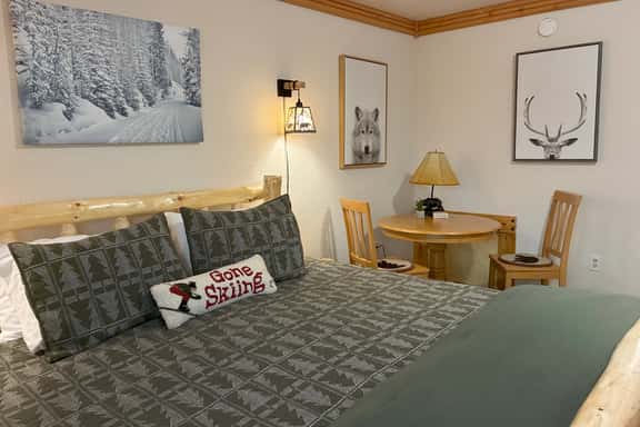 Backcountry Haven - Aspen 3 - Image 1