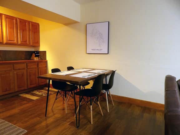 Cozy Quiet Condo on the Hill - Vail 2