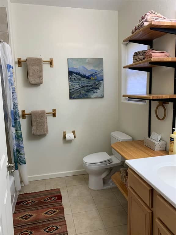 Hiker's Studio - 202
