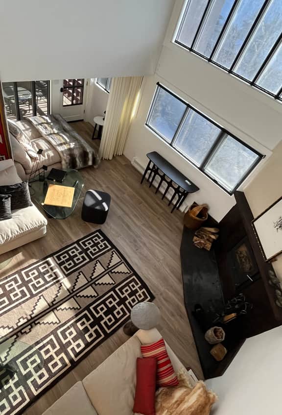 Lovely Lift View with Loft - 3D