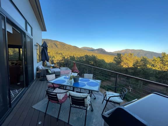 Modern Mountain Living