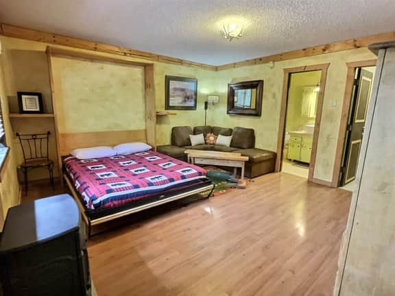 Ski Lodge Getaway - Aspen 2