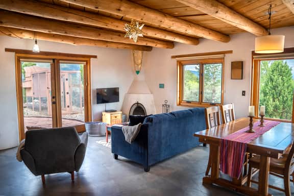 Casa Lobo - Wild Relaxation - Image 2