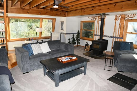 Amizette Mountain House