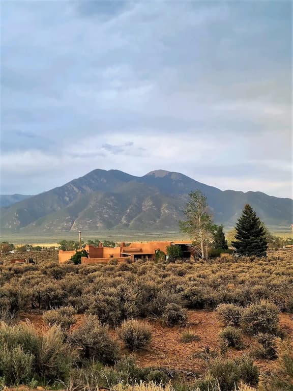 El Adobe